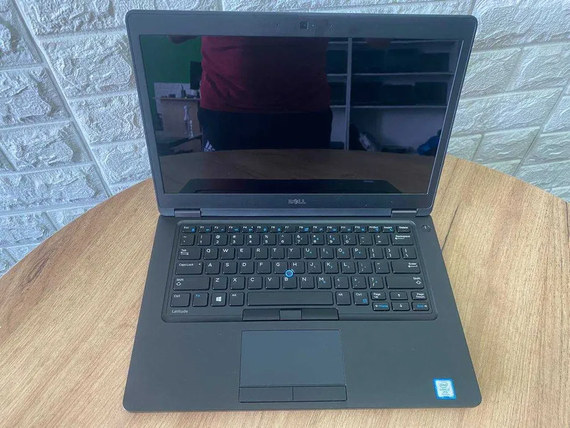Сенсорний Ноутбук  Dell E5480 14  FHD/IPS/Touch/i7 7820HQ/8gb/SSD256Gb/930MX-2gb | Зображення 5