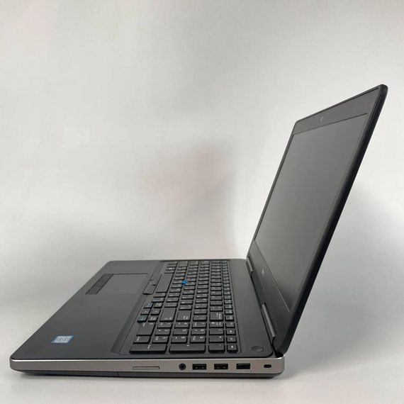Мобильная рабочая станция Dell Precision 7520 / 15.6" (1920x1080) IPS / Intel Core i7-7700HQ (4 (8) ядра по 2.8 - 3.8 GHz) / 16 GB DDR4 / 128 GB SSD + 500 GB HDD / nVidia Quadro M1200, 4 GB GDDR5, 256-bit / WebCam / HDMI б/у + Подарок Беспроводная мышь | Зображення 4