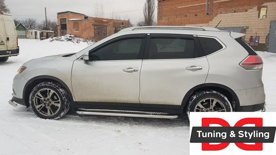 Боковые пороги Premium (2 шт., нерж.) Ø60 для Nissan X-trail T32/Rogue 2014-2021 гг