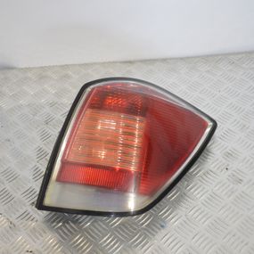 Ліхтар задній правий Opel Astra H III універсал фара стоп Опель Астра 13223674