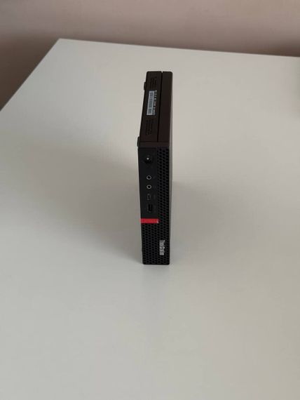 Неттоп Lenovo ThinkStation P330 Tiny USFF / Intel Core i5-8400T (6 ядер по 1.7 - 3.3 GHz) / 16 GB DDR4 / 512 GB SSD / nVidia Quadro P620, 2 GB GDDR5X, 128-bit / Windows 11 + Блок живлення в комплекті б/в | Зображення 4