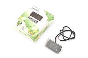 Цифровий вольтметр DC 12 V (врізний, прямокутний, зелений) YOUYOU