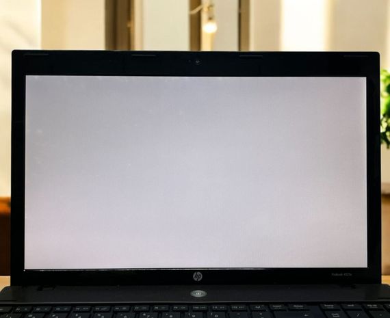 Ноутбук Б-класс HP ProBook 4520s / 15.6" (1366x768) TN / Intel Core i5-520M (2 (4) ядра по 2.4 - 2.93 GHz) / 4 GB DDR3 / 120 GB SSD / Intel HD Graphics / DVD-ROM б/у | Зображення 3