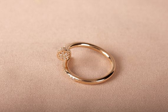 Кольцо гвоздь  из желтого золота с фианитами | Зображення 9