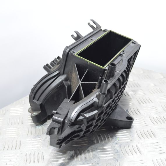 Впускний колектор 1.4 TSI Volkswagen Golf VI 2008-2013 Колектор впускний Фольксваген Гольф 6 03C129711AD | Зображення 2