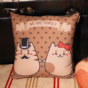 Подушка габардинова з принтом We are family 50x50 см (5P_LP249)