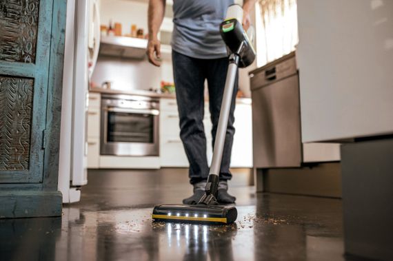 Пилосос Karcher безпровідна VC 6 CORDLESS OURFAMILY 1.198-670.0 | Зображення 1