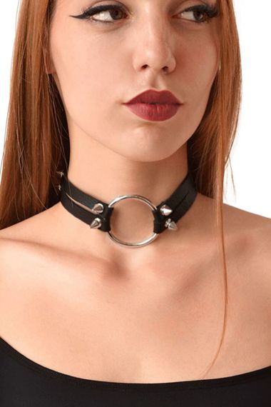 Чокер с металлическим кольцом и шипами из натуральной кожи Art of Sex - Ruby, Черный