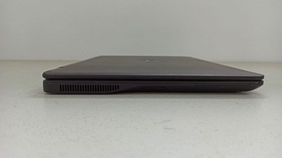 Ультрабук Dell Latitude E7450 / 14" (1920x1080) TN / Intel Core i5-5300U (2 (4) ядра по 2.3 - 2.9 GHz) / 8 GB DDR3 / 120 GB SSD / Intel HD Graphics 5500 / WebCam / HDMI  б/у | Зображення 4