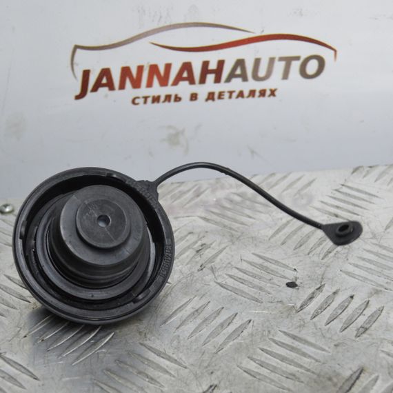 Кришка паливного бака дизель Opel Astra H пробка заливної горловини палива Опель Астра 13140958 | Зображення 1