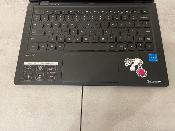 Ноутбук Gateway GWTC51427-BK / 14" (1920x1080) IPS Touch / Intel Core i5-1235U (10 (12) ядер по 3.3 - 4.4 GHz) / 8 GB DDR4 / 512 GB SSD M.2 / Intel Iris Xe Graphics / WebCam / Fingerprint б/в + Подарунок Дротова миша / USB | Зображення 2