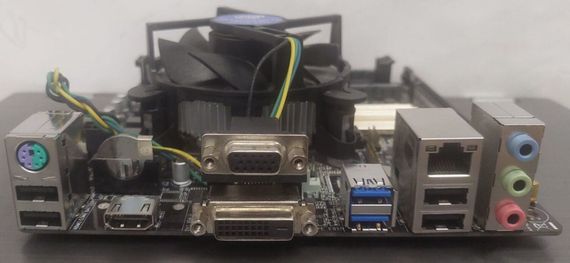 Комплект: материнская плата Asus H110I-PLUS / Intel Core i5-7400 (4 ядра по 3.0 - 3.5 GHz) / Intel HD Graphics 630 / Socket LGA1151 / Кулер б/у | Зображення 2
