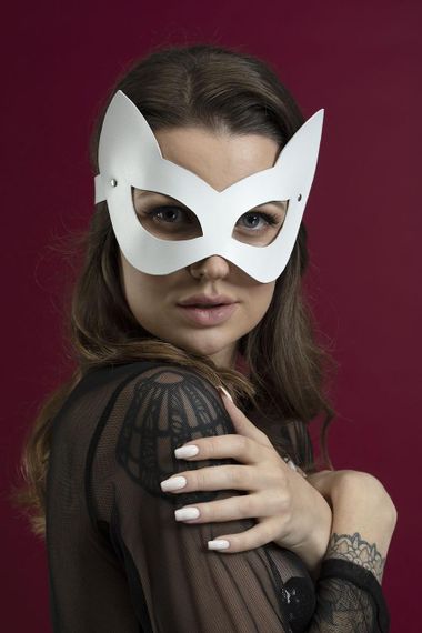 Маска кішечки Feral Feelings - Kitten Mask, натуральна шкіра, біла Sex Aura