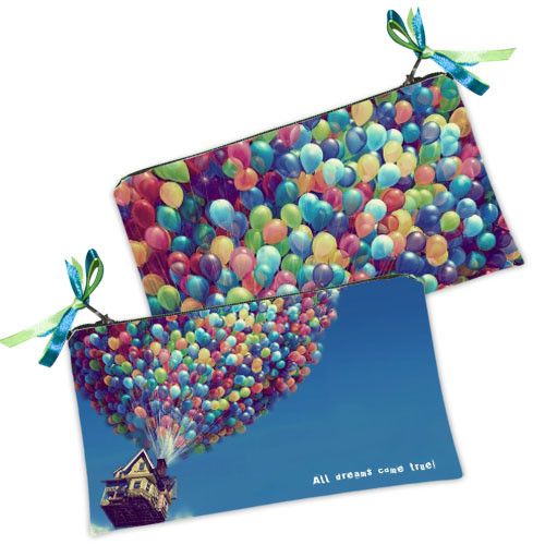 Косметичка жіноча All dreams come true 20х12 см (K_OS140)