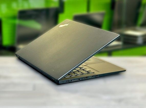 Ультрабук Б-класс Lenovo ThinkPad T495s / 14" (1920x1080) IPS / AMD Ryzen 7 PRO 3700U (4 (8) ядра по 2.3 - 4.0 GHz) / 16 GB DDR4 / 256 GB SSD M.2 / AMD Radeon Vega 10 Graphics / WebCam / Win 11 Pro б/у | Зображення 4