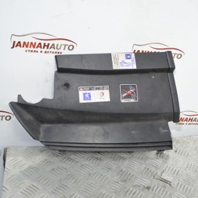 Захист передьої панелі права Peugeot 607 декоративна накладка Пежо 607 9649007677