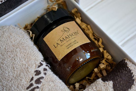 Подарочный набор полотенец La Maison, 3 шт. со свечой Tigle Kahve | Зображення 2