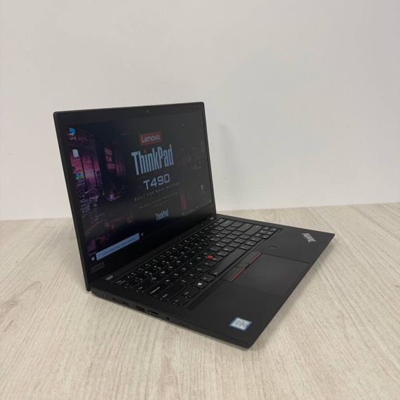 Ноутбук Б-клас Lenovo ThinkPad T490 / 14" (1920x1080) IPS / Intel Core i5-8365U (4 (8) ядра по 1.6 - 4.1 GHz) / 8 GB DDR4 / 128 GB SSD / Intel UHD Graphics 620 / WebCam б/в | Зображення 3