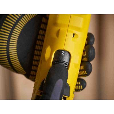 Дрель Stanley угловая FATMAX® V20, Li-lon 18V, 45 Нм, 0-600 / 1900 об/мин (без АКБ и ЗУ) (SFMCD750B) | Зображення 1
