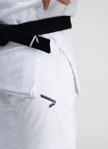 Біле кімоно для дзюдо IPPON GEAR ULTRALIGHT 170см Regular | Зображення 4