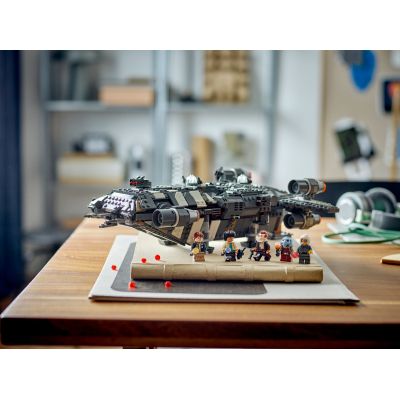 Конструктор LEGO Star Wars The Onyx Cinder Оніксовий попіл 1325 деталей (75374) | Зображення 6