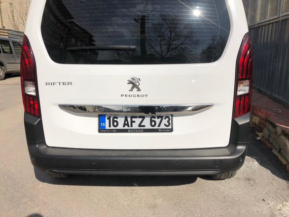 Планка над номером (нерж.) для Peugeot Partner/Rifter 2019-2024 гг | Зображення 2