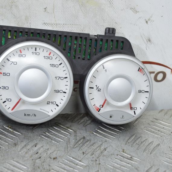 Спідометр Citroen C8 2002-2014 Панель приладів щиток Сітроен ц8 1400613780 | Зображення 2