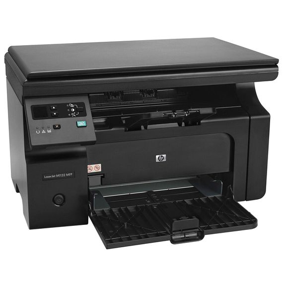 МФУ Б-класс HP LaserJet Pro M1132MFP / Лазерная монохромная печать / 600x600 dpi / A4 / 18 стр/мин / USB 2.0 б/у