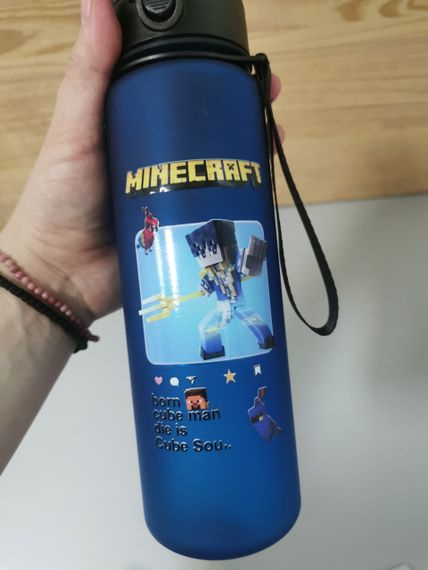Пляшка поїльник Minecraft 650 мл в Синій малюнок №2 | Зображення 2