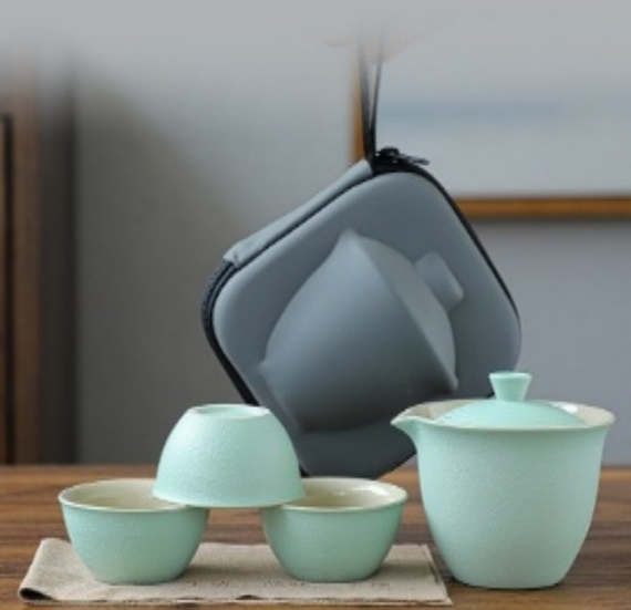 Чайный набор для чайной церемонии дорожный "Дим-Мак" керамика ,заварник - гайвань , 3чашки в сумке  Светло зеленый