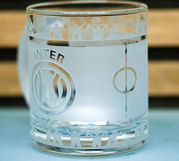 Скляна чашка 320 мл ФК Internazionale Milano Інтер  з гравіюванням подарунок для фаната  футбольна кружка | Зображення 4