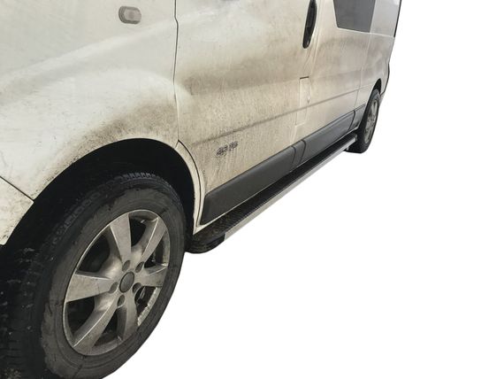 Бокові пороги Maya (2 шт., алюміній) Довга база для Opel Vivaro 2001-2015 рр
