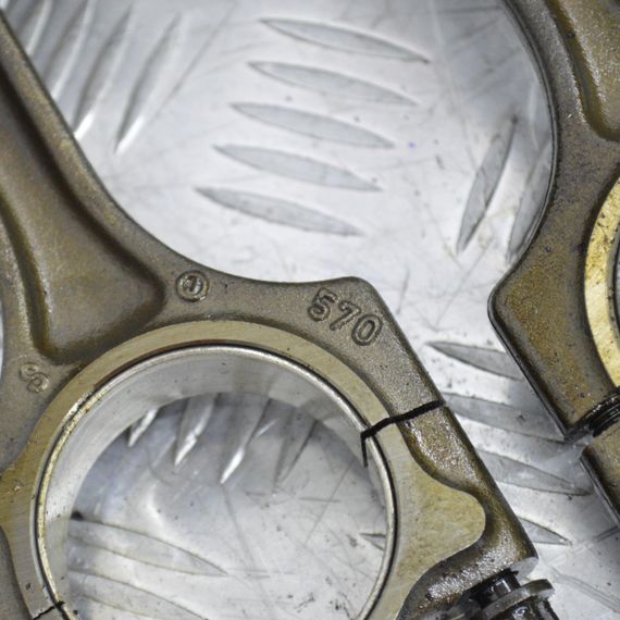 Шатун EP6 1.6 VTI Peugeot 308 3008 5008 поршень Пежо 570 | Зображення 2