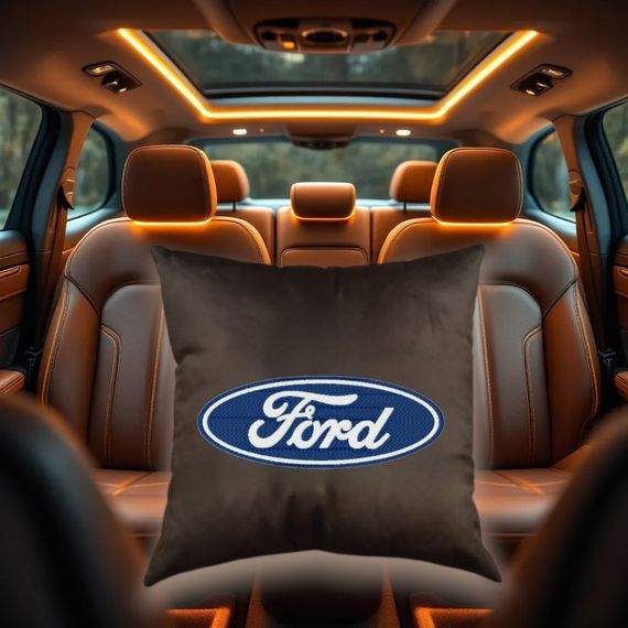 Авто Подушка c вышивкой логотипа марки форд Ford коричневый автомобилисту 02222