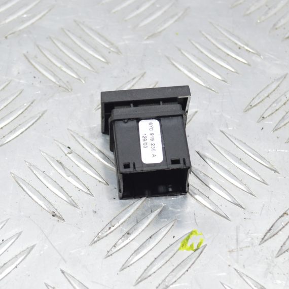 Кнопка подушки безпеки airbag Skoda Fabia I 1999-2007 Вимикач аірбаг Шкода Фабія 1 6Y0919235A | Зображення 1