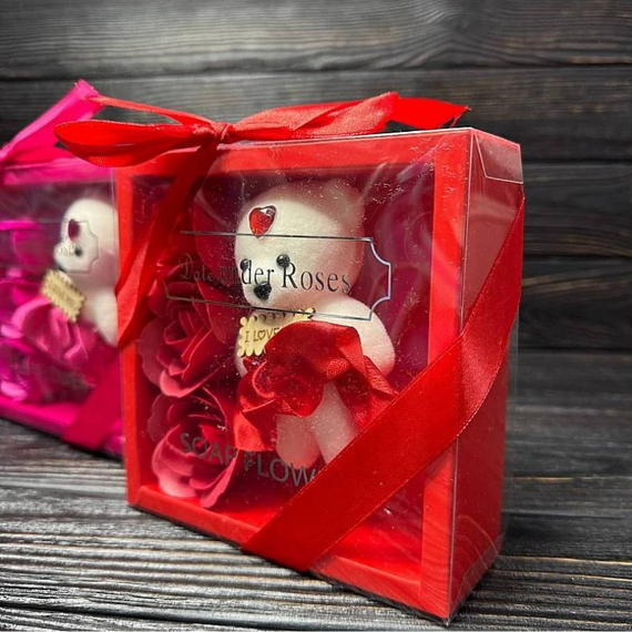 Набір "Мильні троянди та плюшевий ведмедик" у подарунковій коробці, 14*14*5cm, 25-810