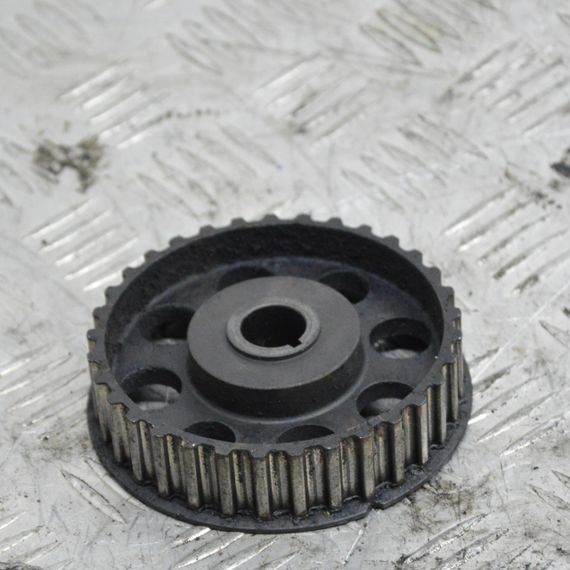 Шестерня ПНВТ на розпредвалі 2.4 D Volkswagen T4 1990-2003 Шків насоса Фольксваген т4 069130111C | Зображення 2