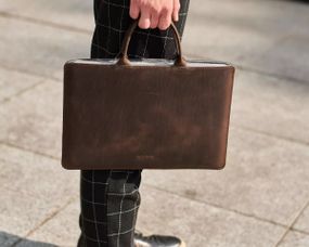 Чохол для ноутбука вінтажний Incarne Stem MacBook Air 13" 2018-2025 stem-brown-vintage-air-13 коричневий