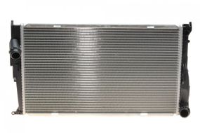 Радіатор охолодження BMW 1 E81 E87 3 E90-E93 X1 E84 2.0 3.0 05-11 N47 N57 N55  06002293