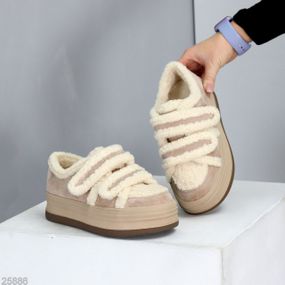 Трендовые бежевые замшевые угги автоледи на платформе 39