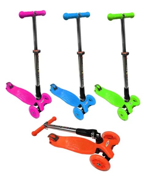 зелений Триколісний самокат з колесами, що світяться | Зображення 2