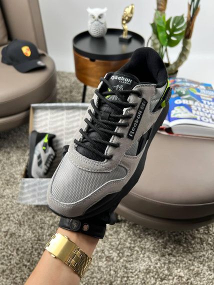 Чоловічі кросівки Re-ebok Classic Leather New Grey Black Lime 44 28 | Зображення 3