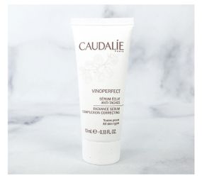 Caudalie Vinoperfect Сироватка-сяйво для корекції кольору обличчя, 10 ml