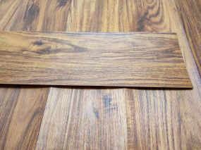 Самоклеюча вінілова плитка Темне дерево, ціна за 1 шт. (СВП-004) Матова SW-00000222