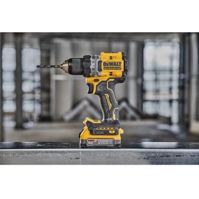 Шуруповерт DeWALT XR Li-Ion 18V, 90 Нм, 0-650/0-2000 об/мин (без АКБ и ЗУ) (DCD800NT) | Зображення 4