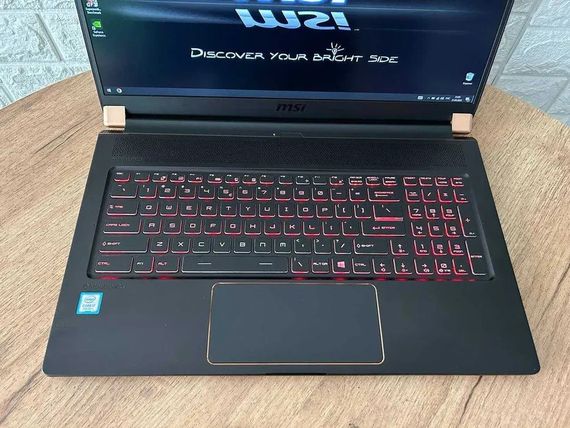Ноутбук MSI GS75 9SF 17.3" IPS 144Hz i7 9750H 16Gb SSD 1Tb RTX 2070 MaxQ Б/В | Зображення 4