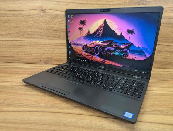 Ультрабук Dell Latitude 5501 / 15.6" (1920x1080) IPS / Intel Core i5-9400H (4 (8) ядра по 2.5 - 4.3 GHz) / 8 GB DDR4 / 256 GB SSD / Intel UHD Graphics 630 / HDMI / Windows 10 б/в + Подарунок Бездротова миша / USB | Зображення 4