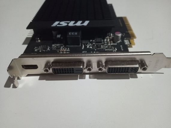 Дискретная видеокарта nVidia GeForce GT 710, 2 GB DDR3, 64-bit / 2x DVI, 1x HMDI б/у | Зображення 2