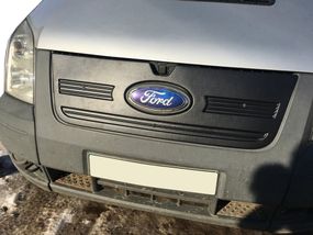 Зимняя накладка на решетку (2006-2014) Матовая для Ford Transit