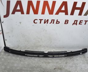 Решітка переднього бампера Volkswagen Polo III 1995-2001 Решітка в бампер Фольксваген Поло 3 6N0853677